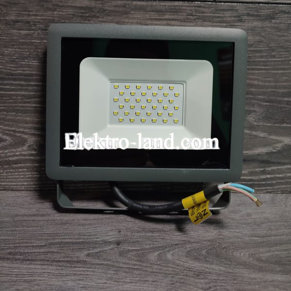 Прожектор светодиодный LED AVT1-IC 30W 6000K 2400 Lm