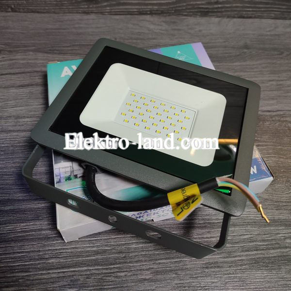 Прожектор светодиодный LED AVT1-IC 30W 6000K 2400 Lm