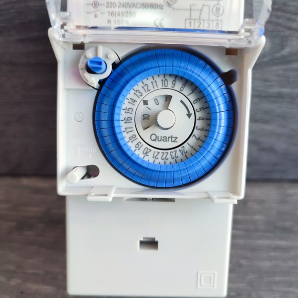 taimer-lemanso-mehanicheskiy-na-din-reyky-16a-1no+1nc-lm6353